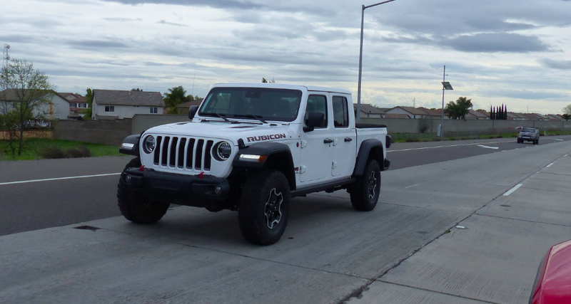 Illustration for article titled The 2020 Jeep Gladiator Is Even Better Than the Wrangler Truck You Dreamed Of